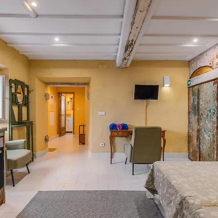 A Lisboa 2 * Porto Brandao